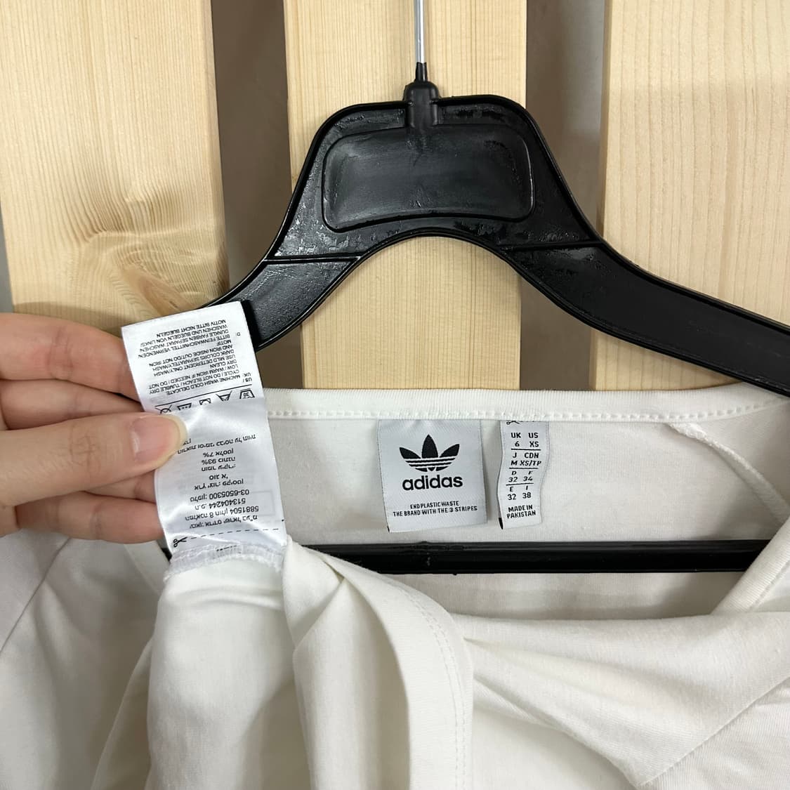 (S) 아디다스 화이트 클래식 크롭티 상품이미지4