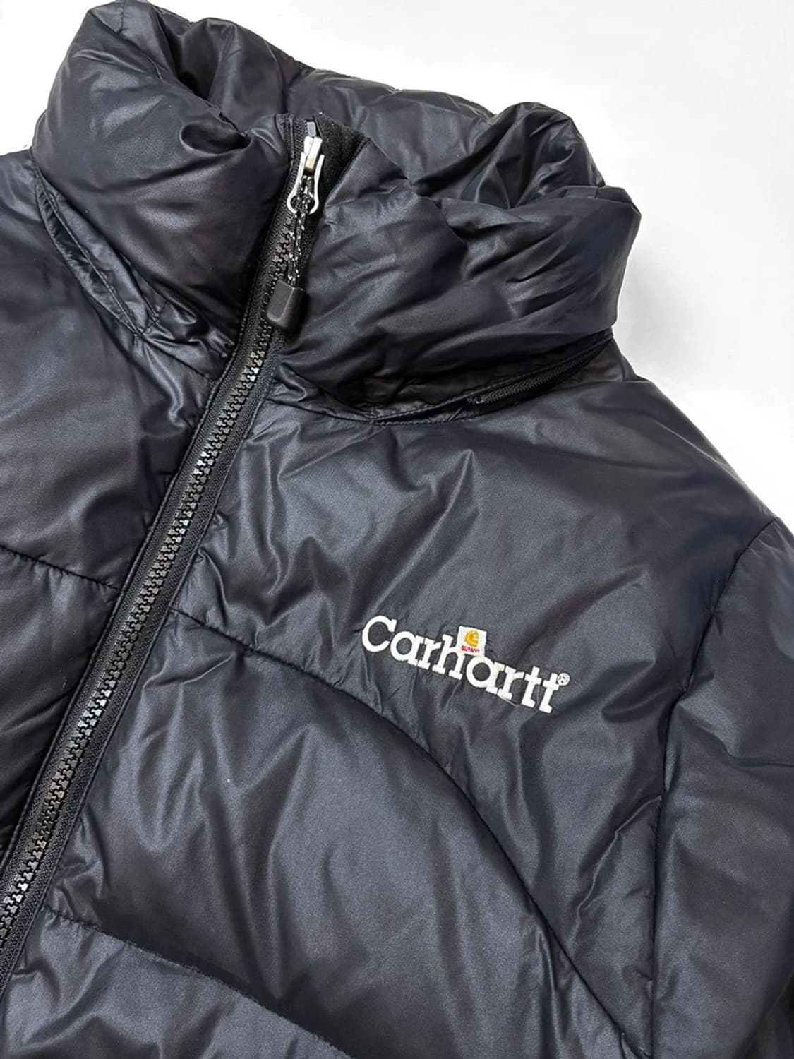 칼하트 윕 로고 프린트 페더 다운 패딩 PN5465 상품이미지3