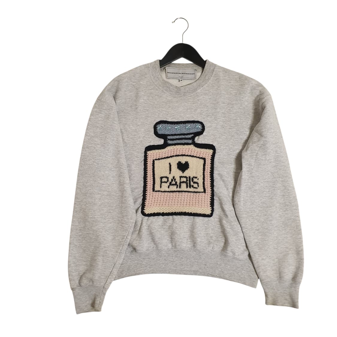 미카엘라버거 향수병 맨투맨 상품이미지1