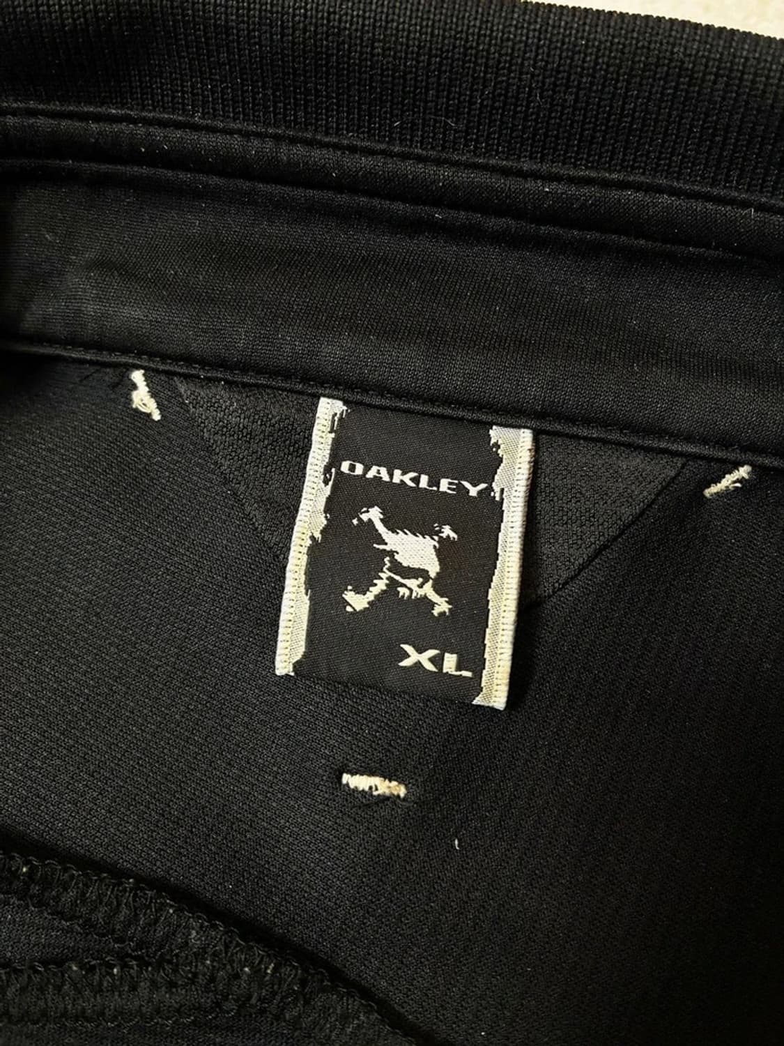 오클리 스컬라인 아카이브 로고 긴팔 카라티 PN6952 상품이미지9