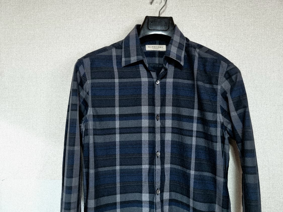 버버리 정품 남방 95사이즈 상품이미지2