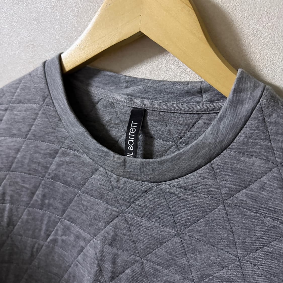 닐바렛 남성 누빔 맨투맨 S (남성 95-100정도) 상품이미지2