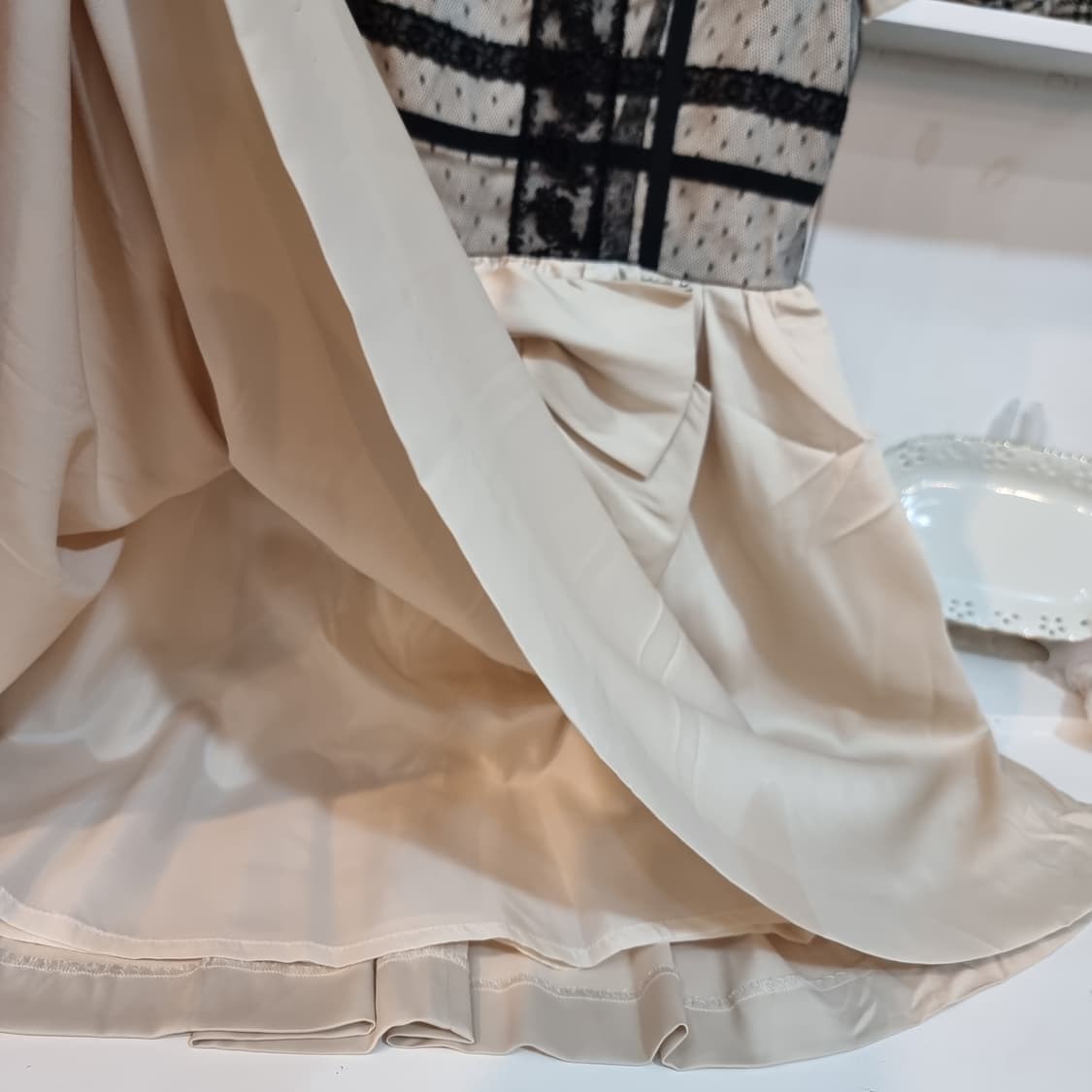 블랙 레이스 배색 쉬폰 원피스 상품이미지9