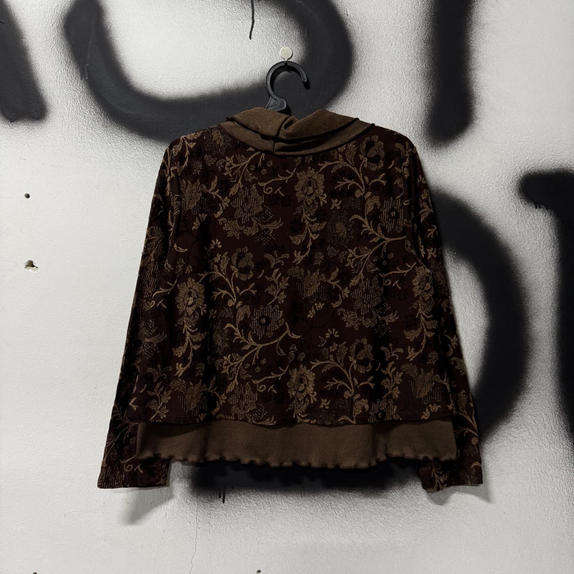 VTG 빈티지 러플 레이어드 투톤 딥브라운 플로럴 자카드 롱슬리브 상품이미지2