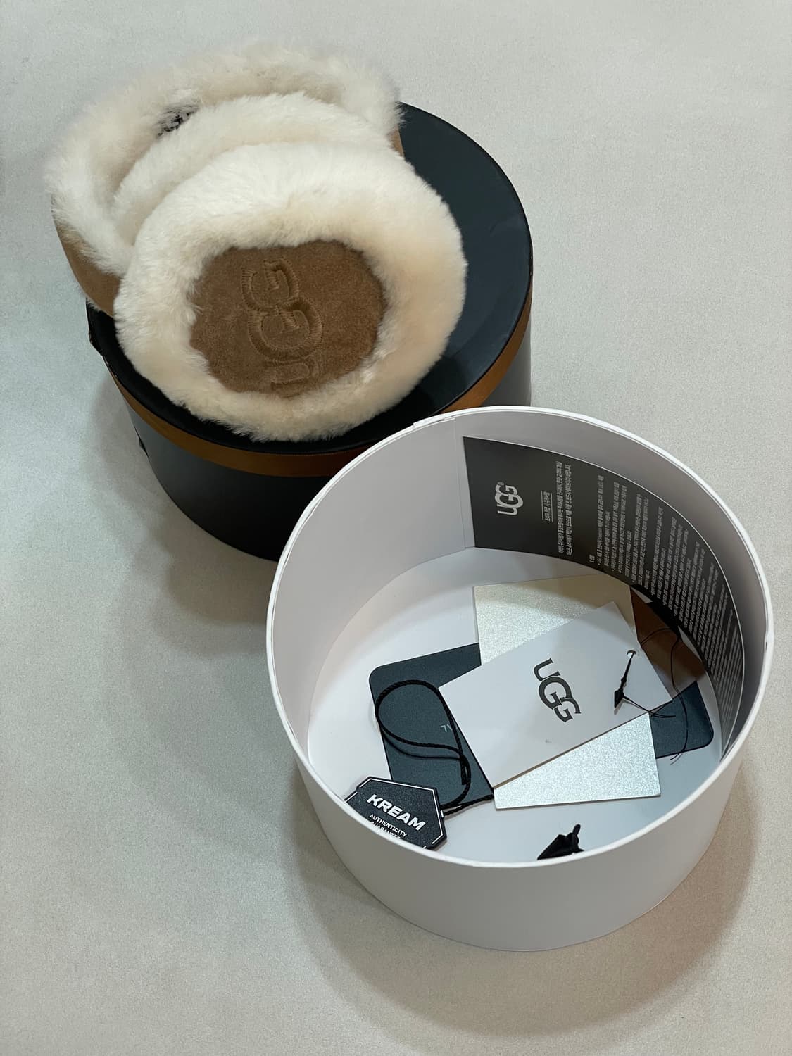 Ugg 어그 양털 귀마개 상품이미지2