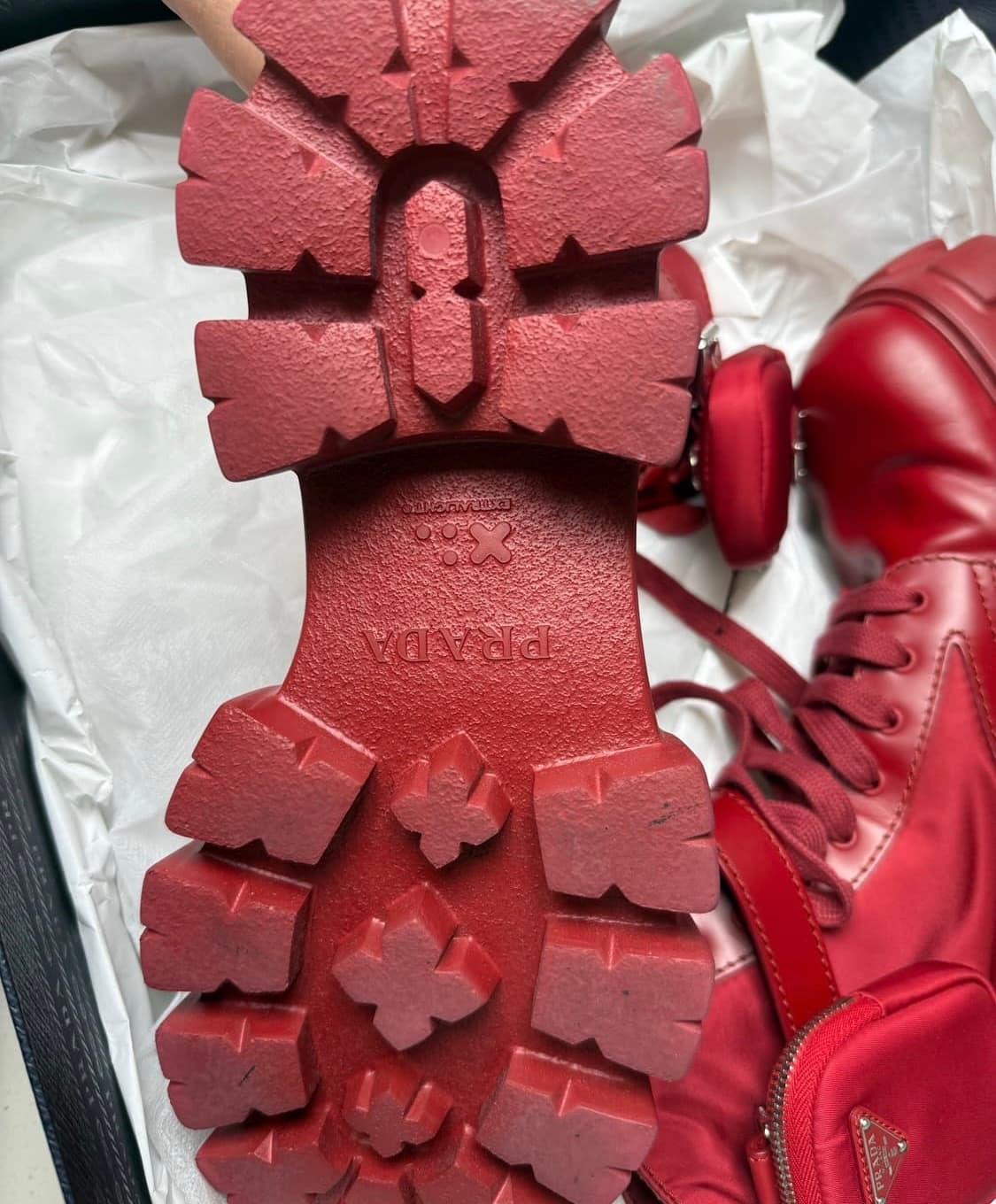 프라다 모놀리스 포켓 워커 부츠 상품이미지2