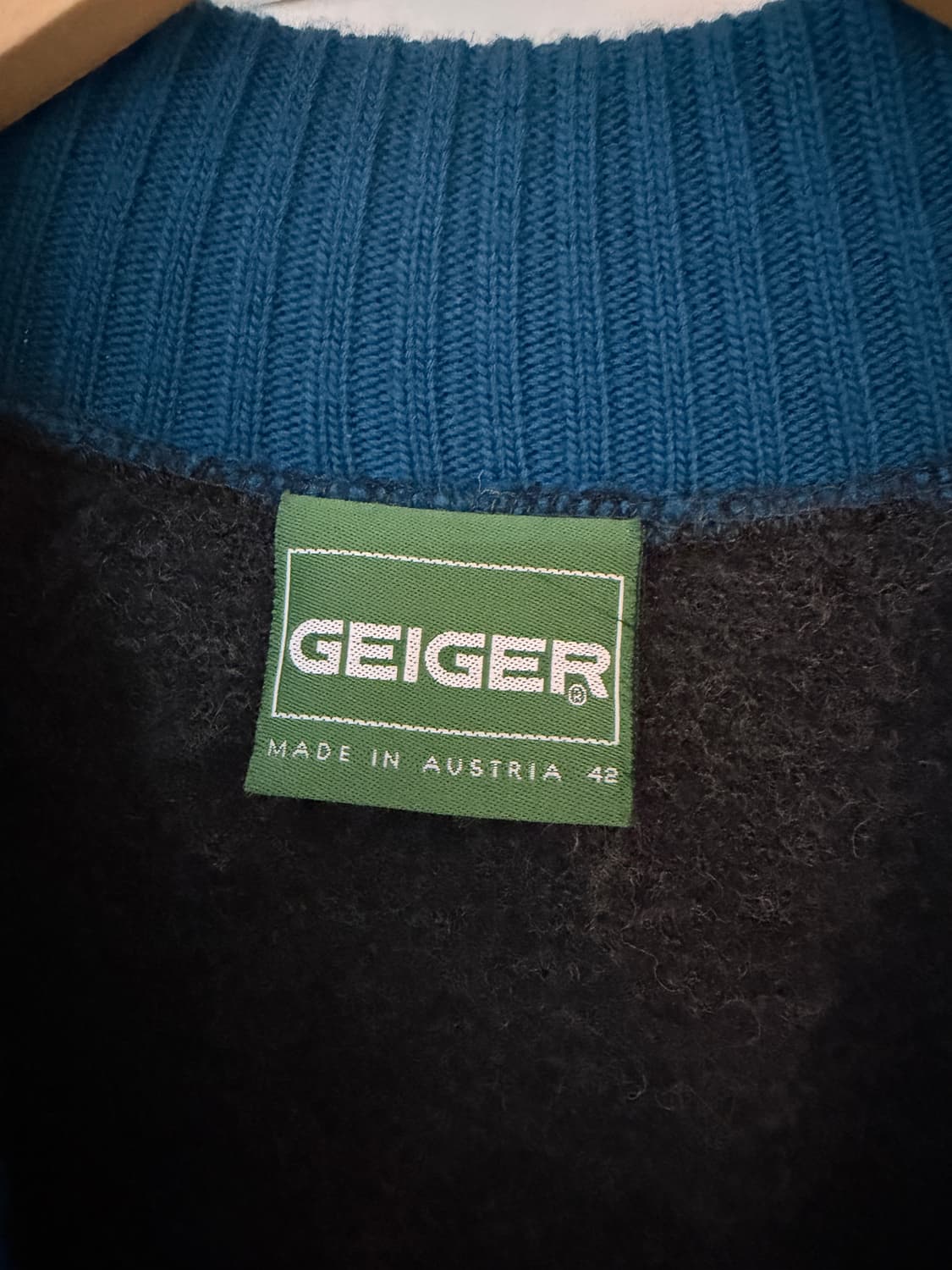 가이거 울 가디건 42사이즈 상품이미지2