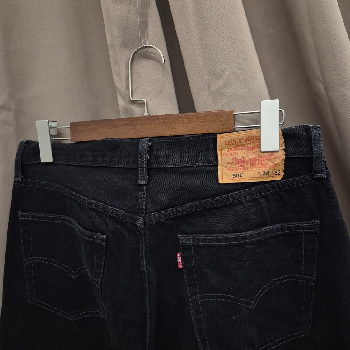 리바이스 501 블랙 진 34 상품이미지4