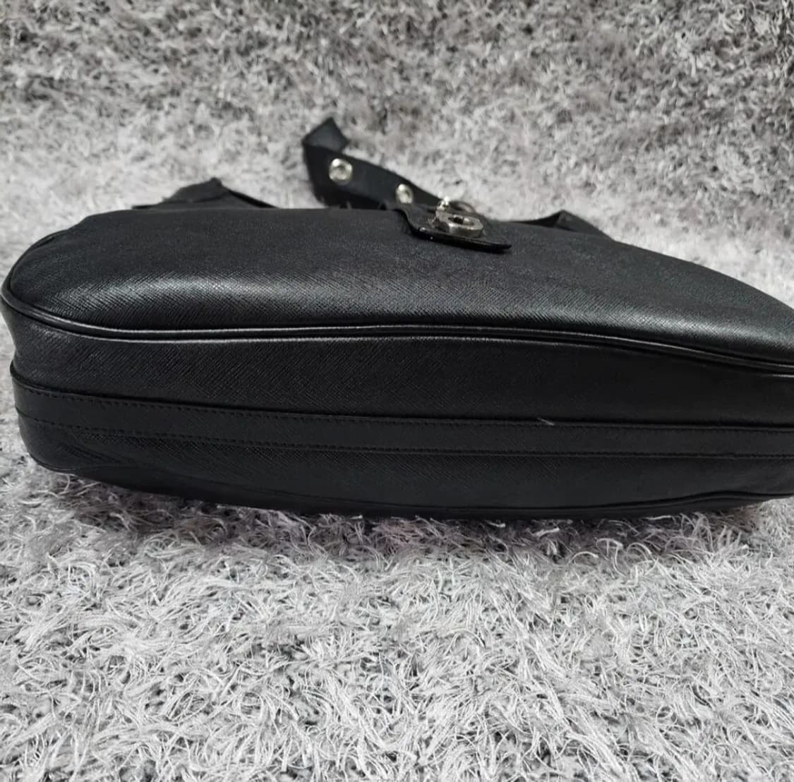 페라가모 숄더백 상품이미지6