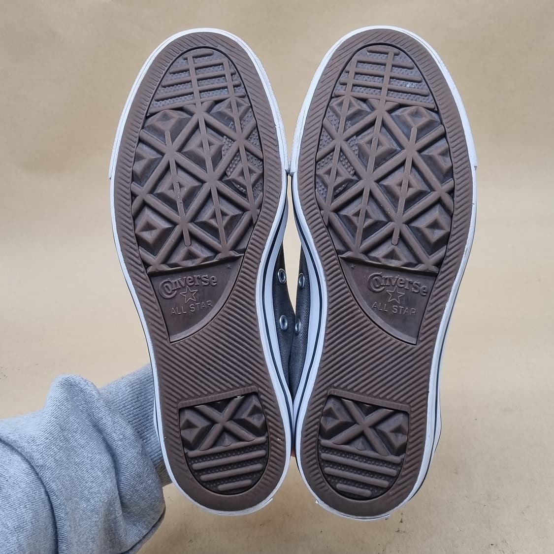 컨버스 올스타 그레이 여성스니커즈240 상품이미지3