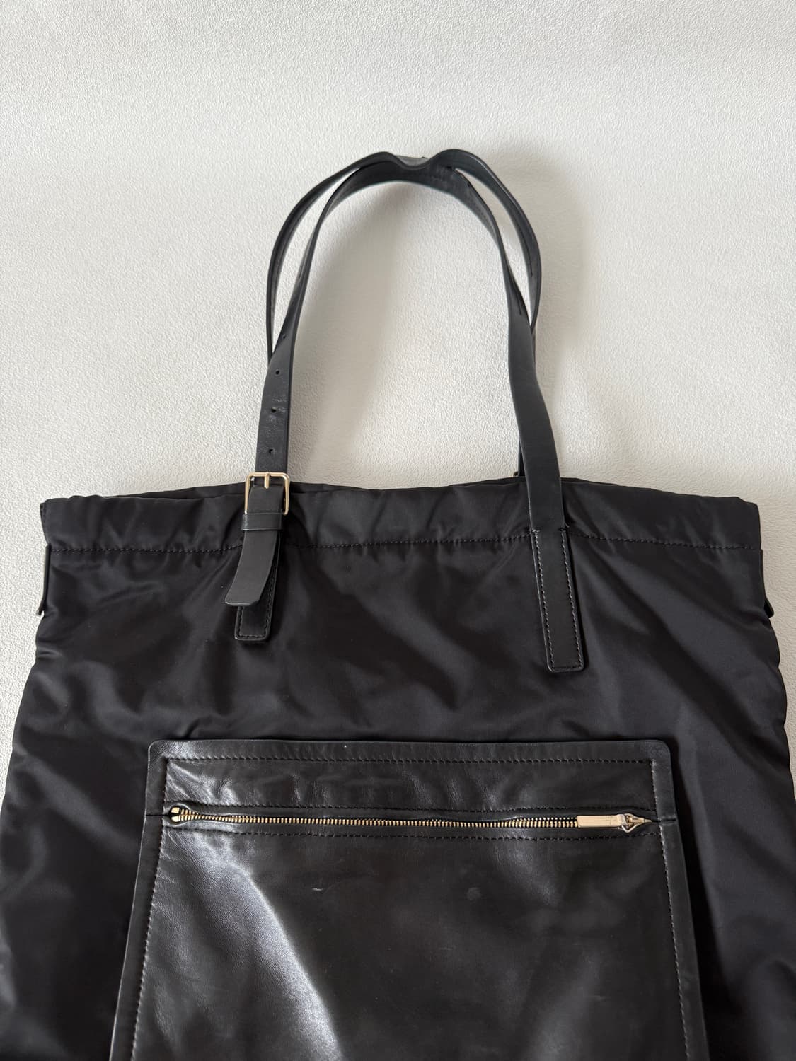 띠어리(Theory) 레더 포켓 토트백 상품이미지3