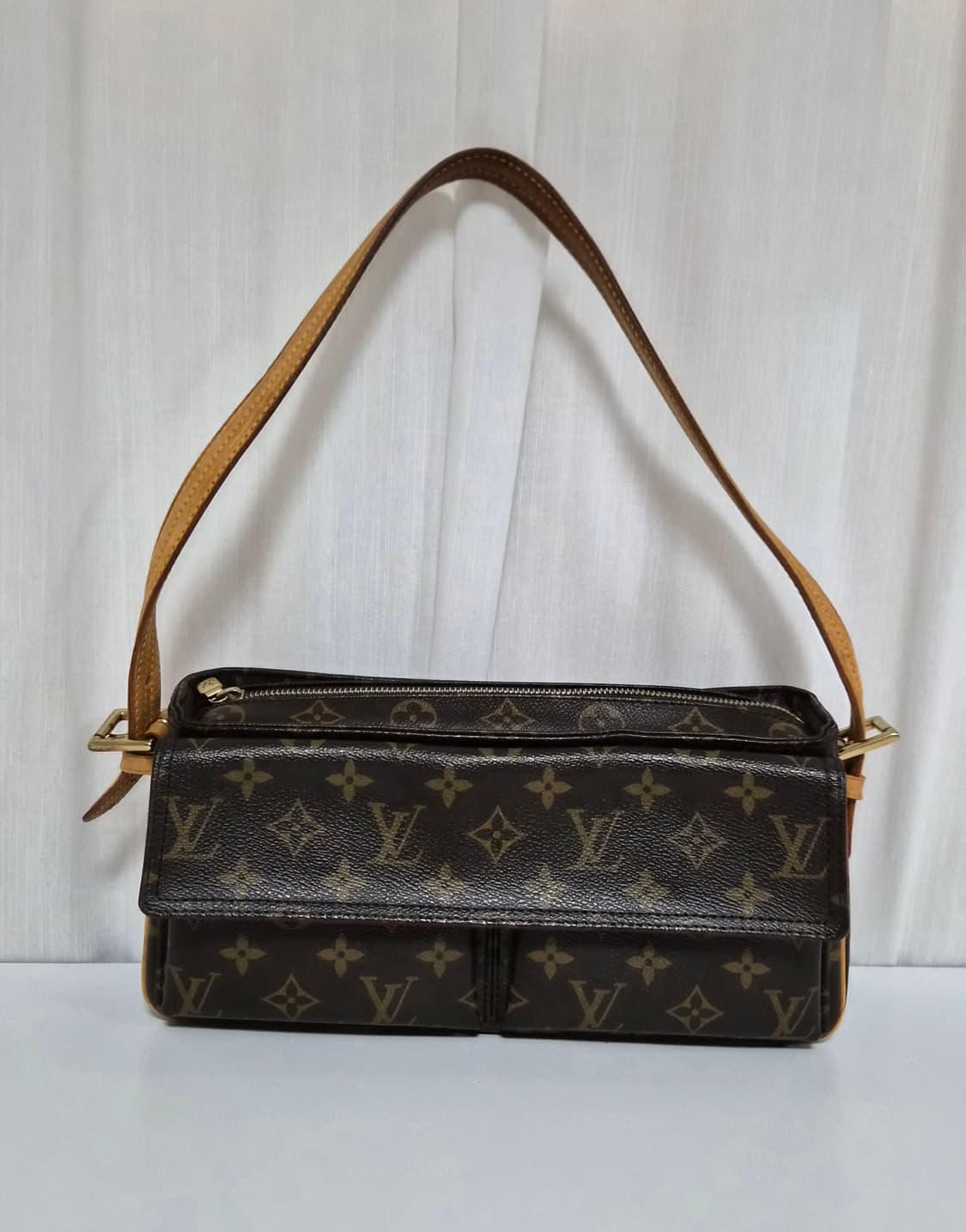 루이비통 비바시떼 MM |단종모델 |감정완료 상품이미지1