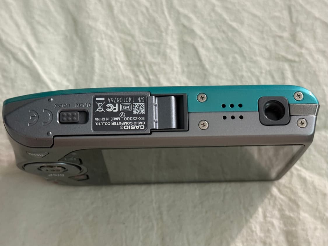 카시오 엑슬림 z2300 디카 민트색상 민트급 상품이미지4