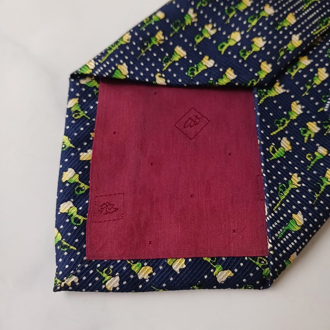 발망 실크 네이비 플라워 패턴 넥타이 9.8cm A+등급 A19307
 상품이미지10
