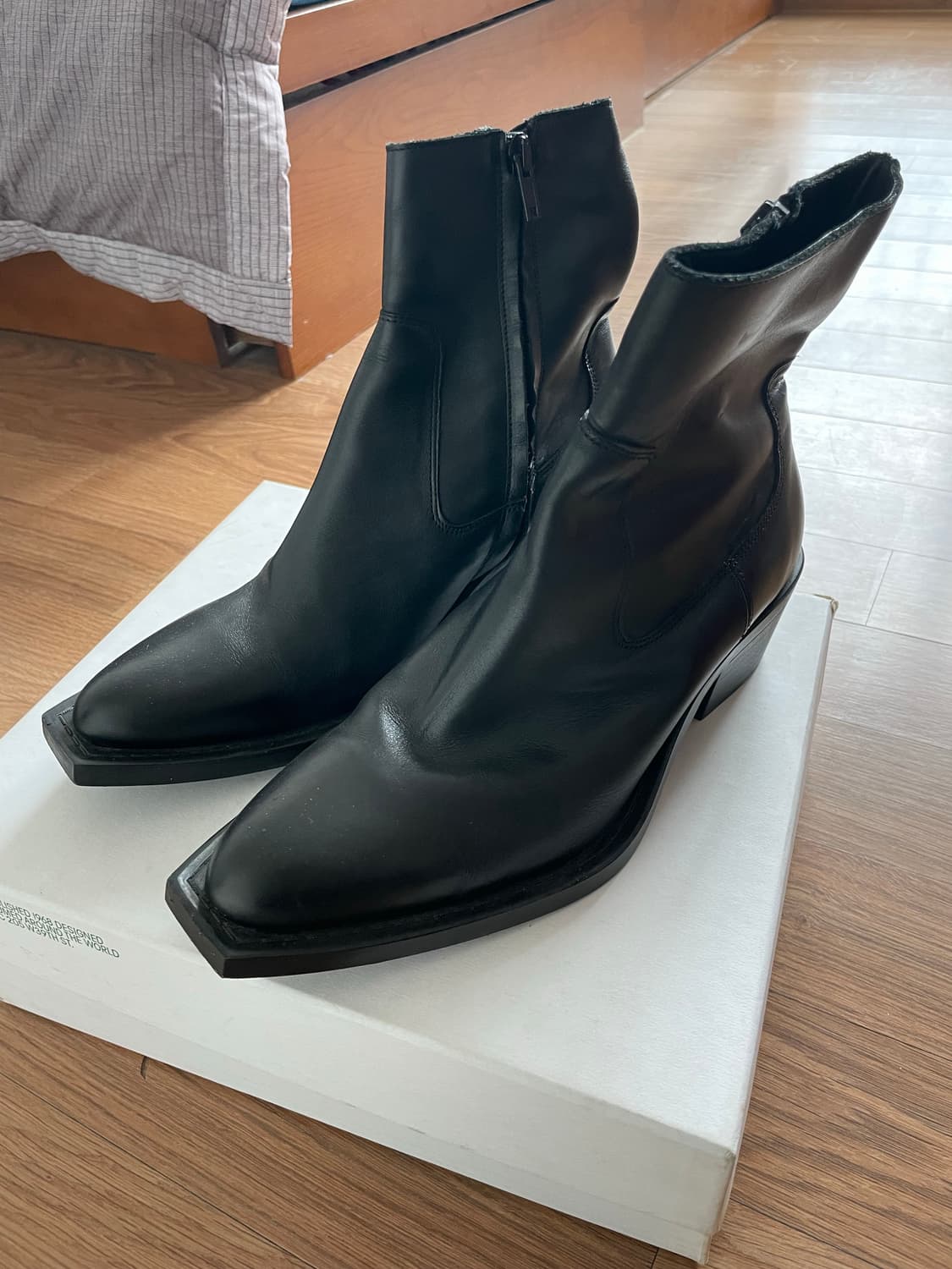 스튜디오 니콜슨 자라 리얼 레더 웨스턴 부츠 블랙 상품이미지1