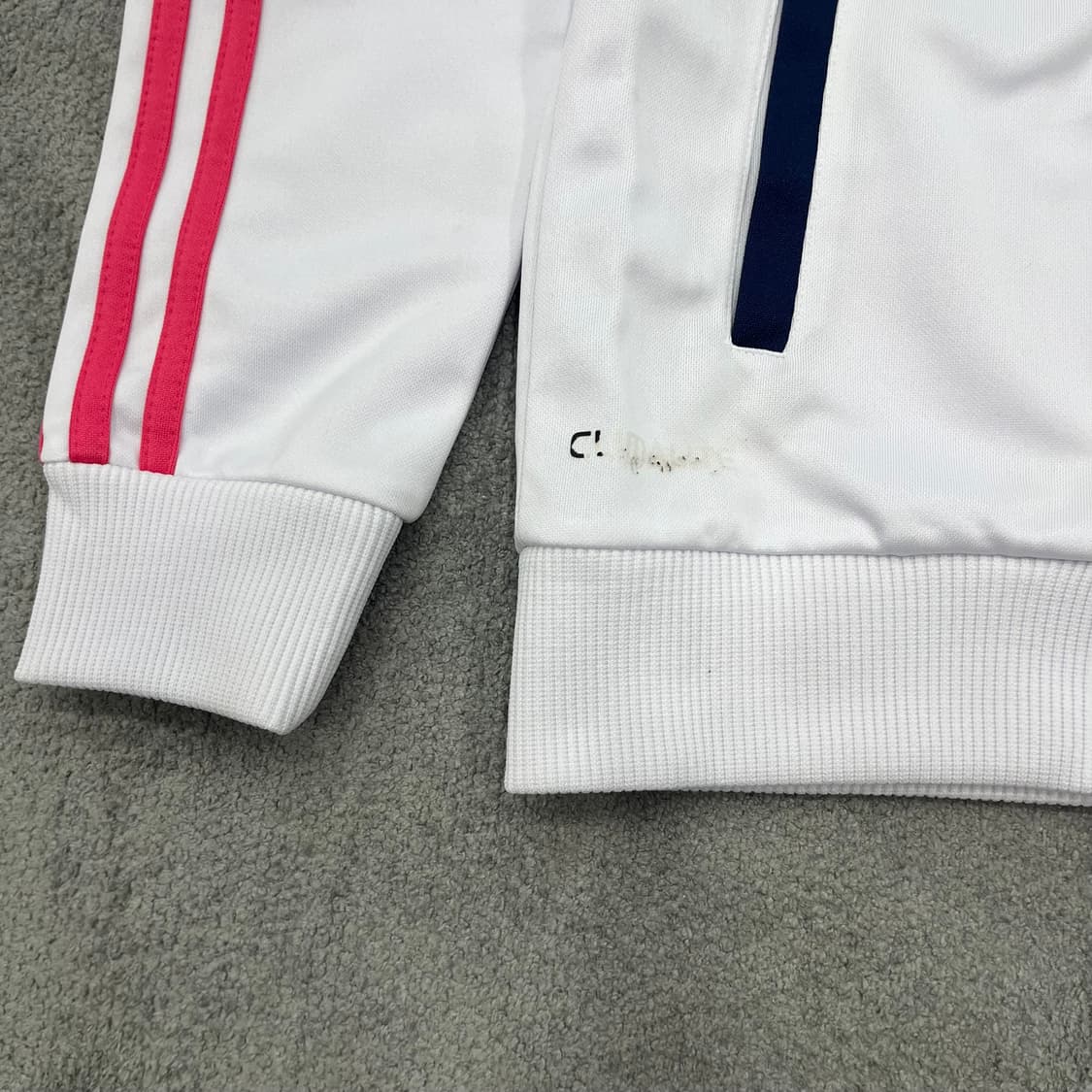 90 아디다스 화이트/핑크 삼선 트랙탑 상품이미지3