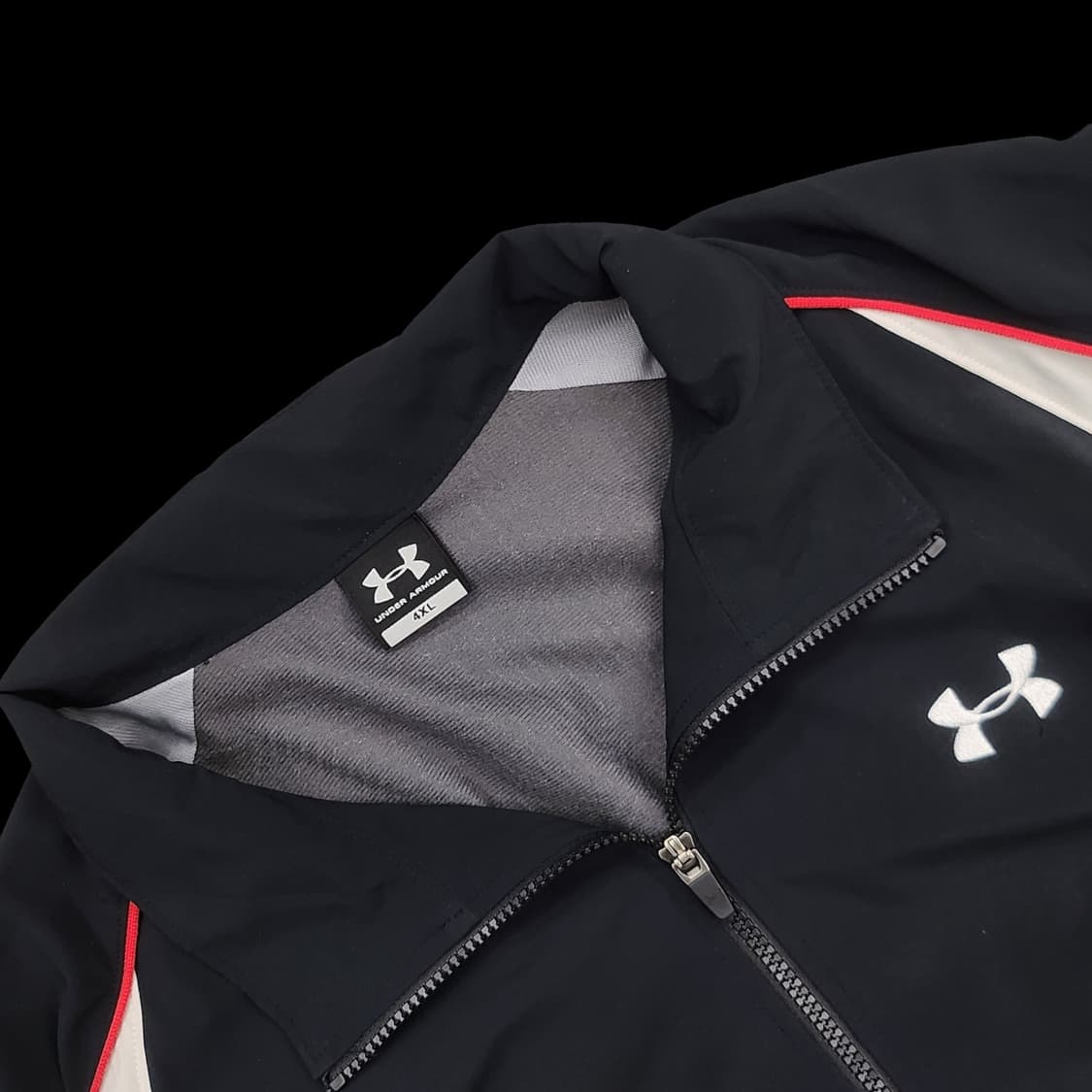 언더아머 트레이닝 오버핏 바람막이 상품이미지5