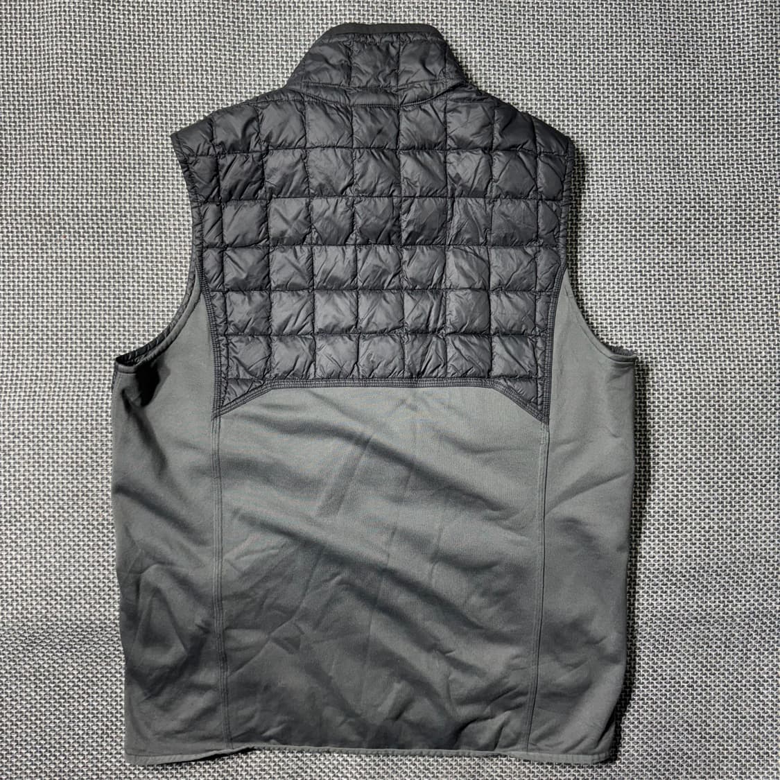 파타고니아 퀼팅 베스트 블랙 (L/OLD-8285 ) 상품이미지7