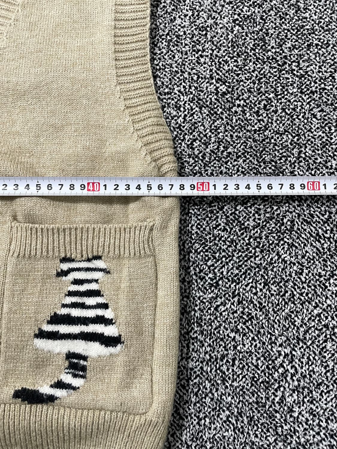 vinteちきゅ. TRUVER  네코 모리걸 니트 조끼 가디건 고양이 상품이미지4