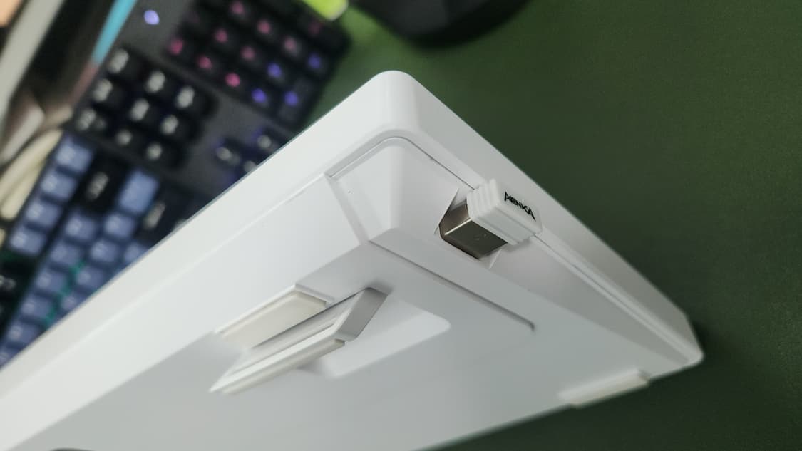 # 몬카 MONKA 97Key 유무선 풀윤활 게이밍 기계식 키보드급처 상품이미지6