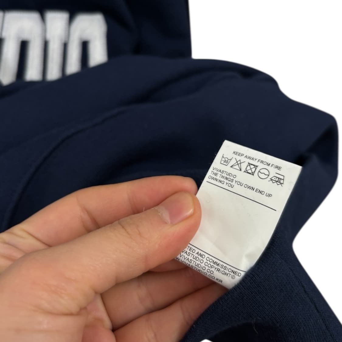 비바스튜디오 반집업 맨투맨 상품이미지6