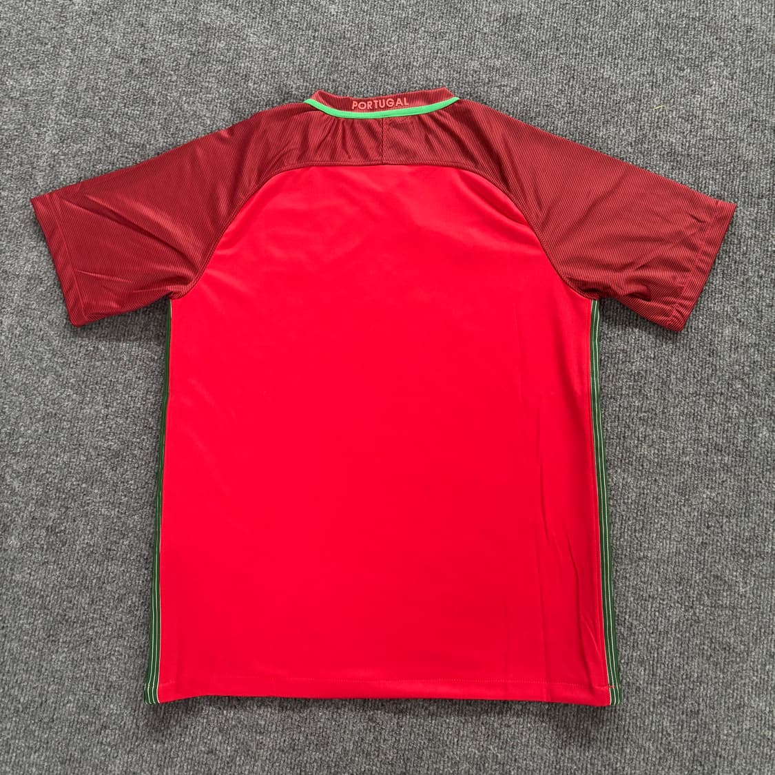 2016 포르투갈 홈 유니폼 상품이미지2