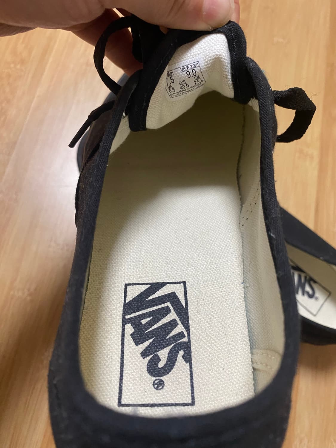 [VANS] 반스 어센틱 올블랙 스니커즈 255사이즈 상품이미지5