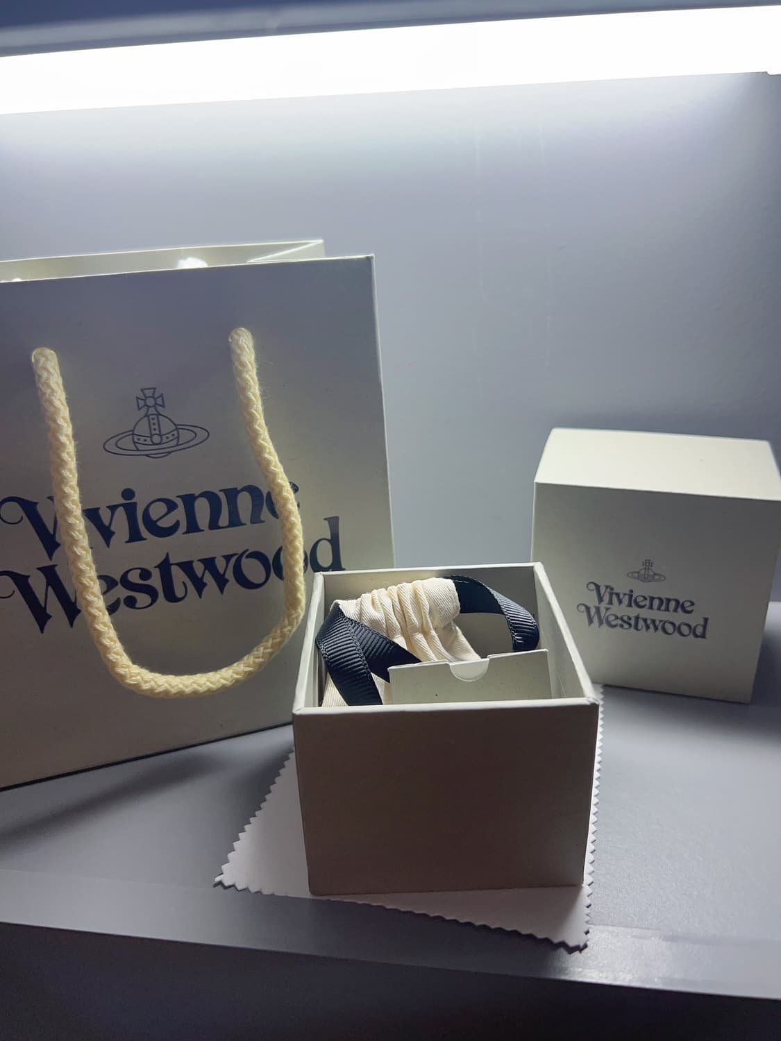 비비안웨스트우드 핑크 orb 목걸이 상품이미지6