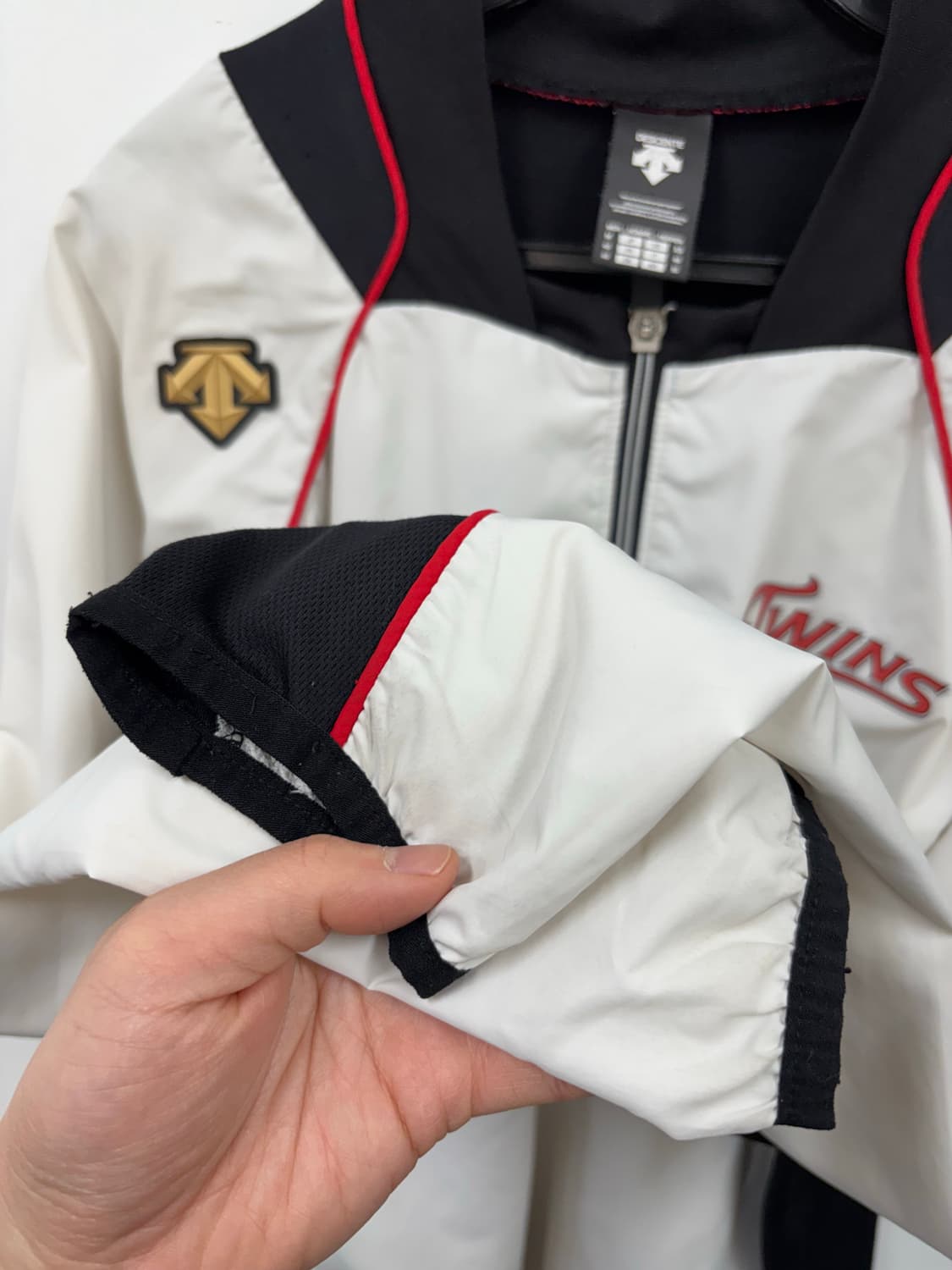 데상트xLG트윈스 웜업 상품이미지4