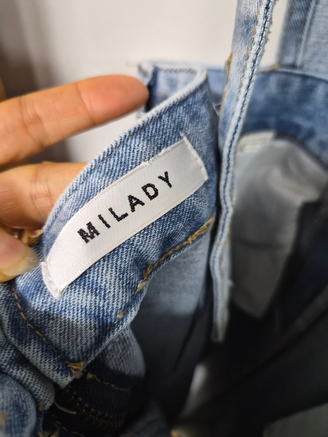 beige 핀턱 자켓. 데님 멜빵 슬릿 원피스 상품이미지10