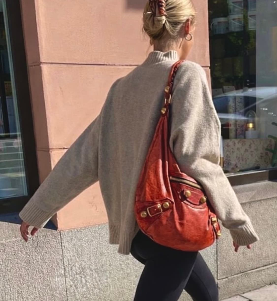 발렌시아가 자이언트 모터백 시티 호보백 숄더백 상품이미지9