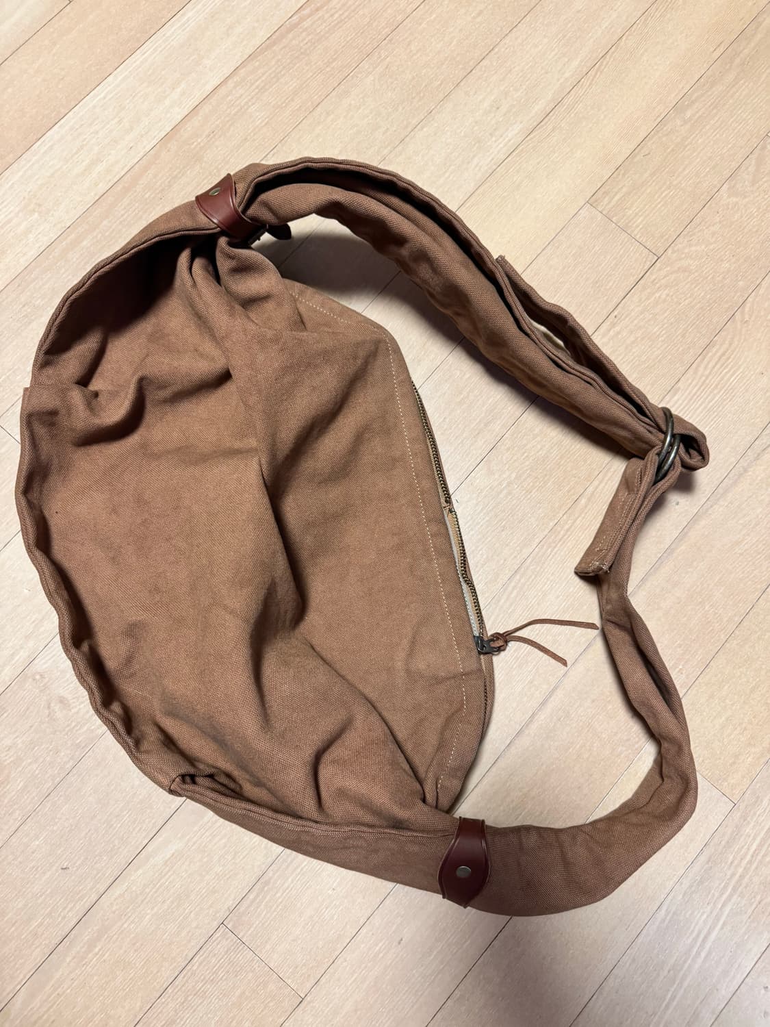 캐피탈 스너프킨 백 no6 카멜 상품이미지2