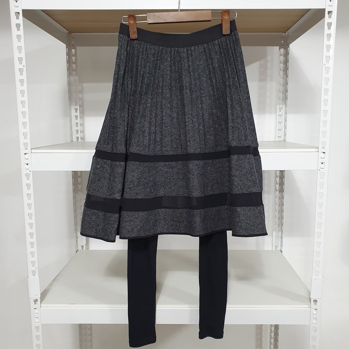 오즈세컨 모 플리츠 스커트 기모 치마레깅스 상품이미지1