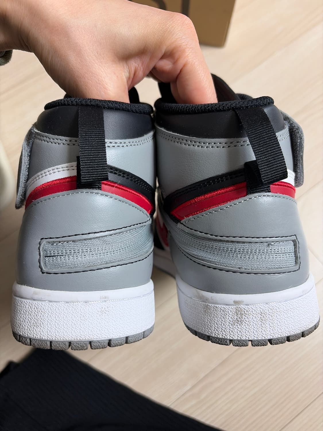 에어조던1 하이 플라이이즈 상품이미지5