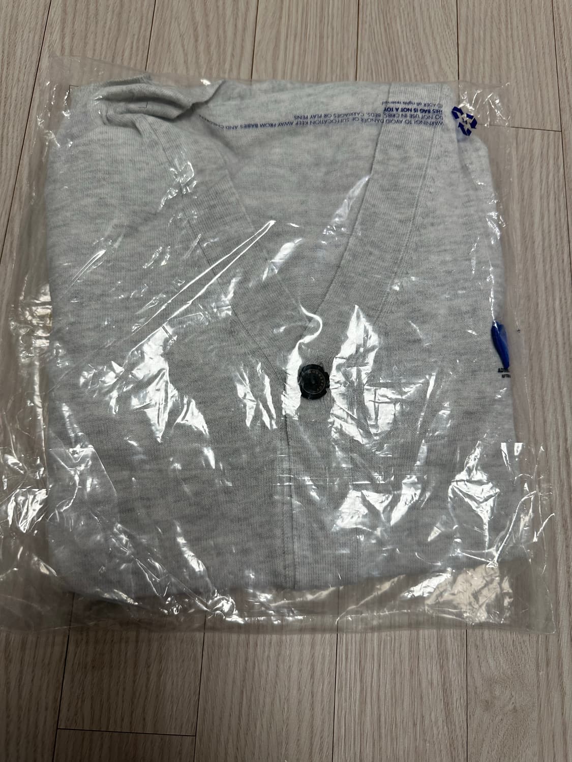 아더에러 트윈 하트 로고 가디건 오트밀 상품이미지3