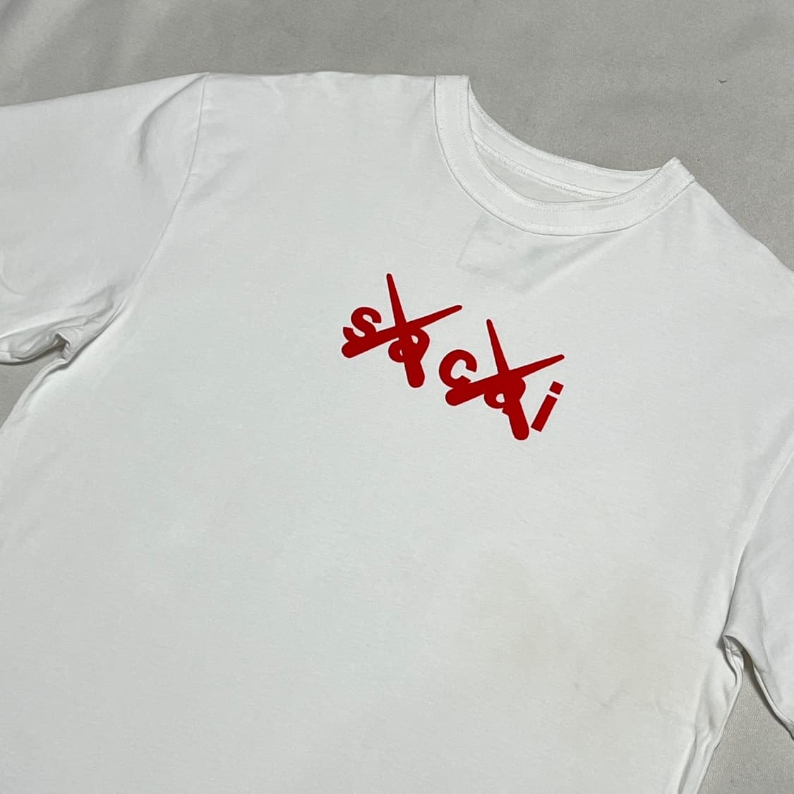 2 카우스X사카이 콜라보 로고 티셔츠 상품이미지1