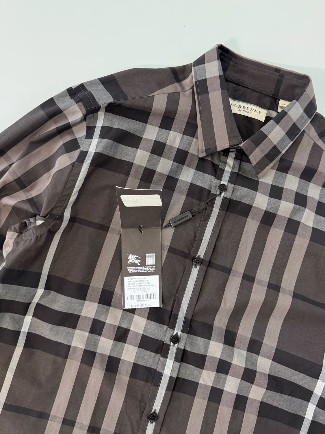 버버리 신형 노바체크 패턴 셔츠 상품이미지5