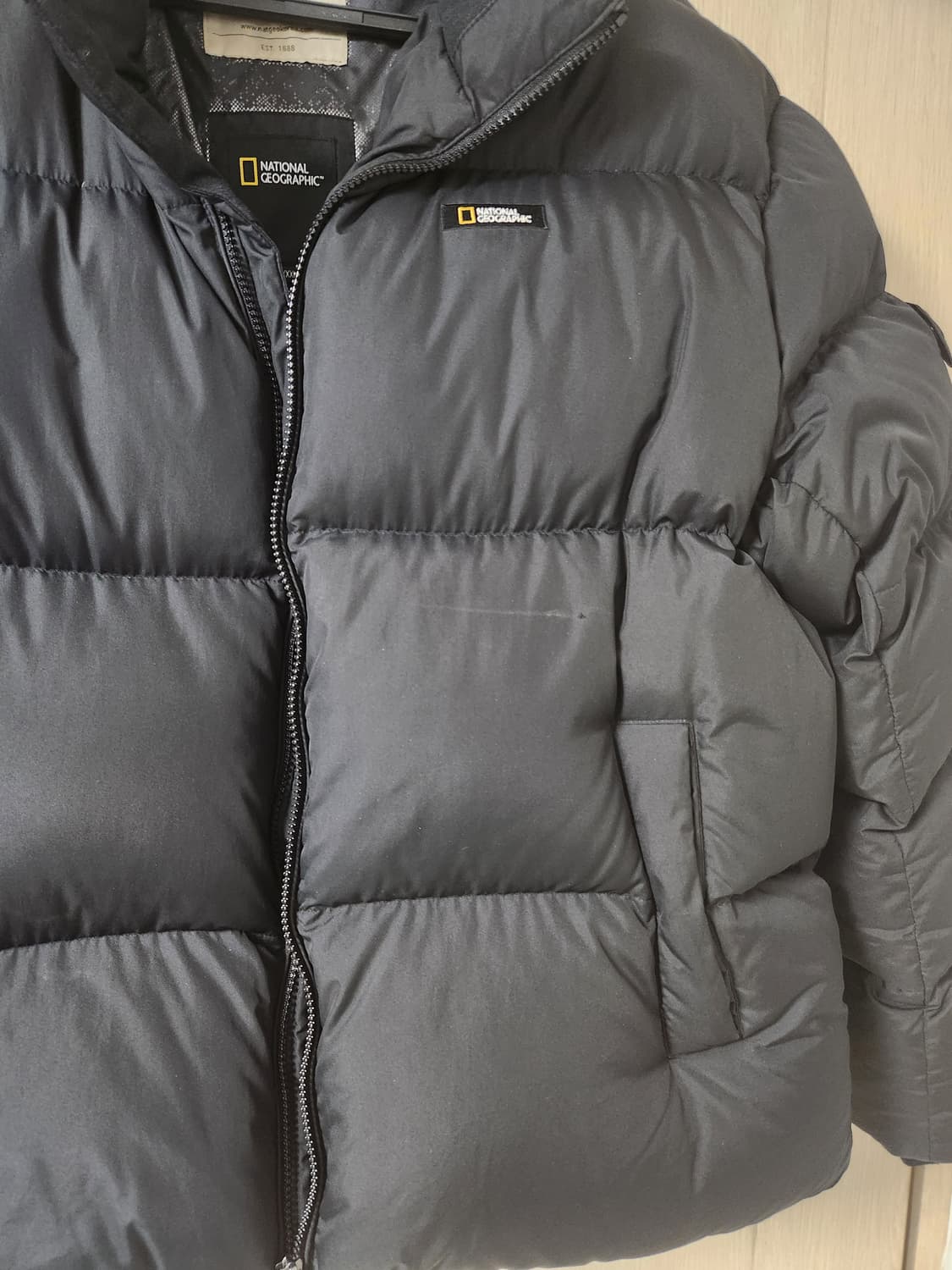 내셔널지오그래픽 레이만 숏기장 덕다운 점퍼 사이즈2XL 상품이미지5