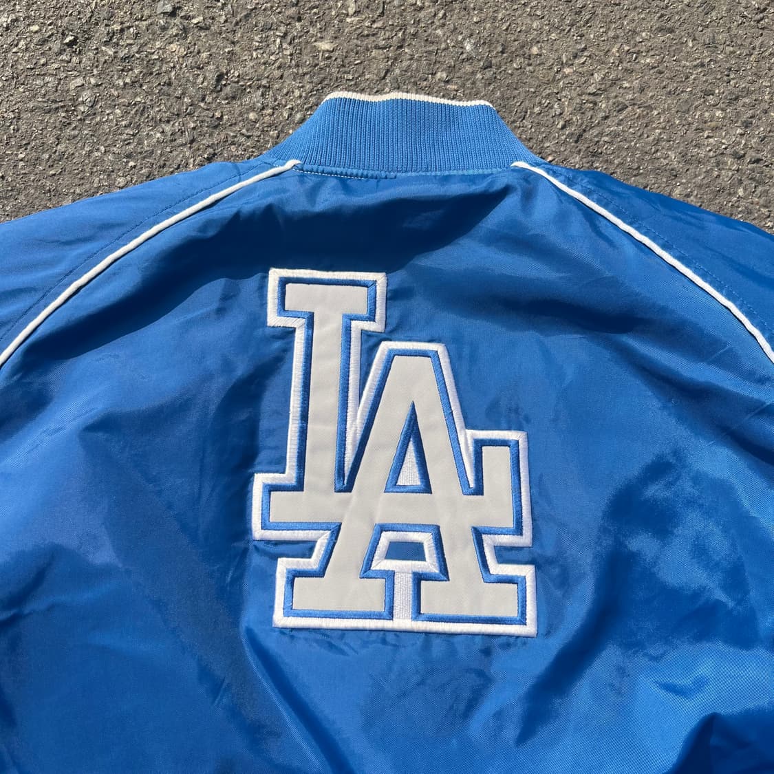 00‘s 나이키 LA다저스 사틴 바시티 자켓 상품이미지7
