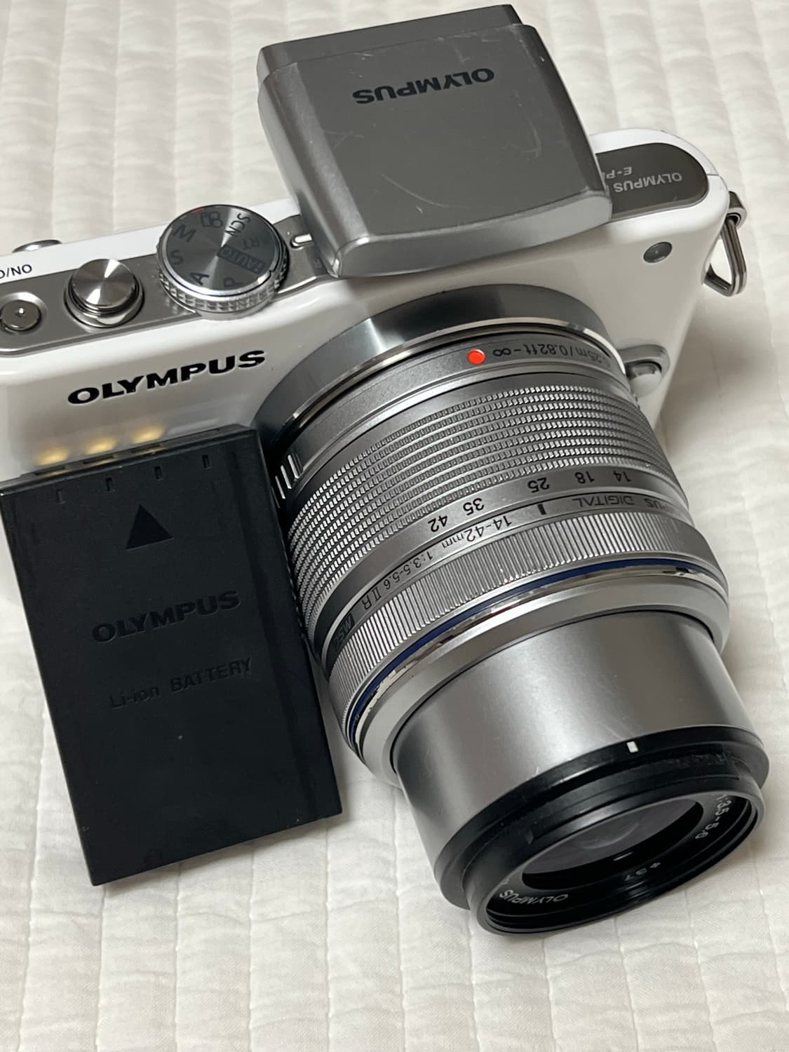 희귀 화이트] Olympus PEN Lite E-PL3 미러리스 카메라 상품이미지1