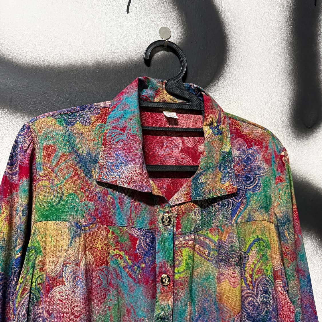 VTG 빈티지 멀티 컬러 비즈 스톤 디테일 그램 스타일 반팔 셔츠 상품이미지3