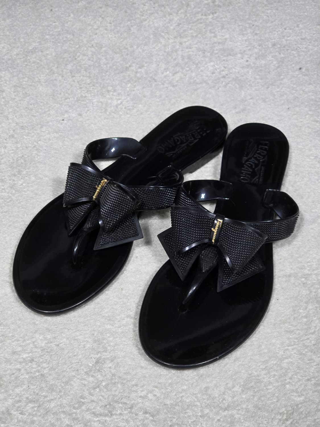 Ferragamo 페라가모 리본 젤리 쪼리 블랙 상품이미지1