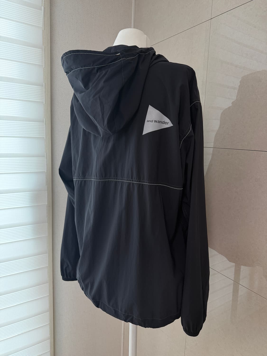 앤드원더 퍼텍스 네이비 바람막이 자켓 S 상품이미지4