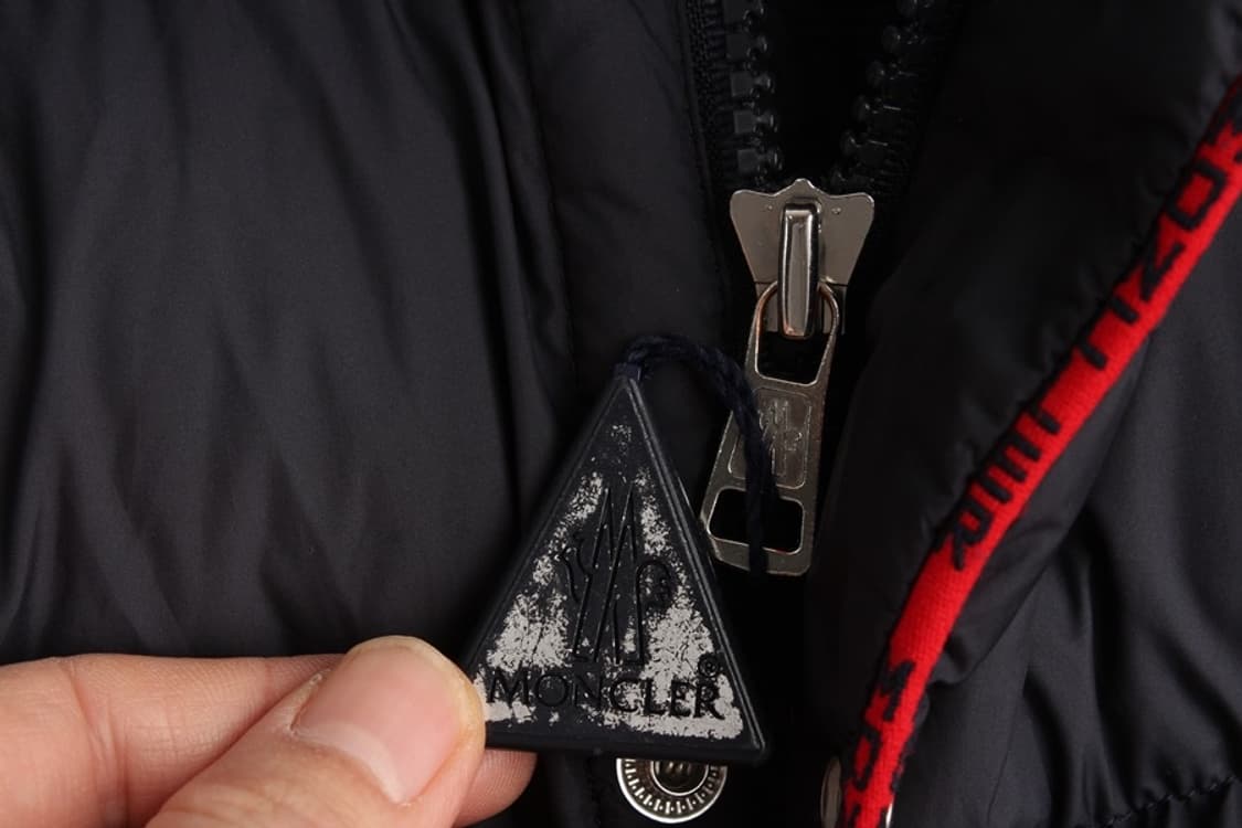 3 몽클레어 아마란테 구스 패딩 상품이미지3