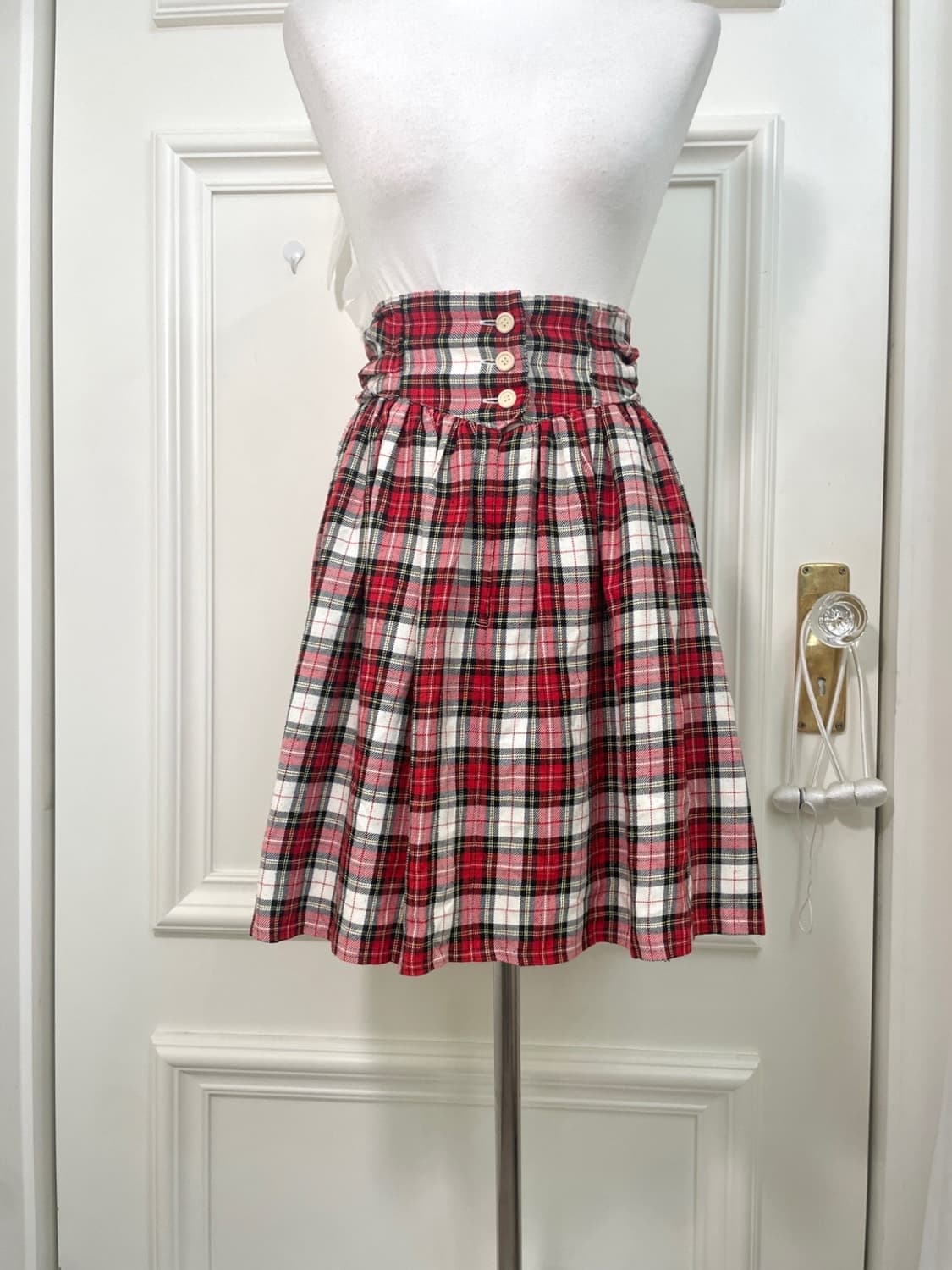 red check button back bow midi skirt 상품이미지5