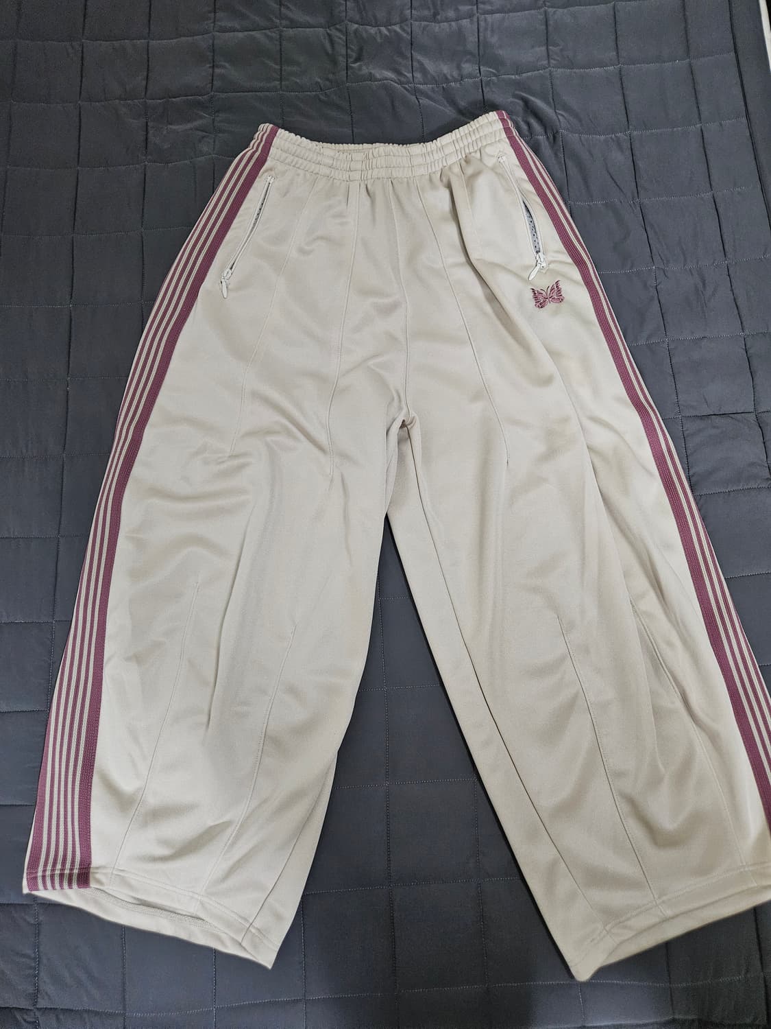 [XS] 니들스(Needles)  HD트랙 팬츠 폴리 스무스 아이보리 상품이미지1