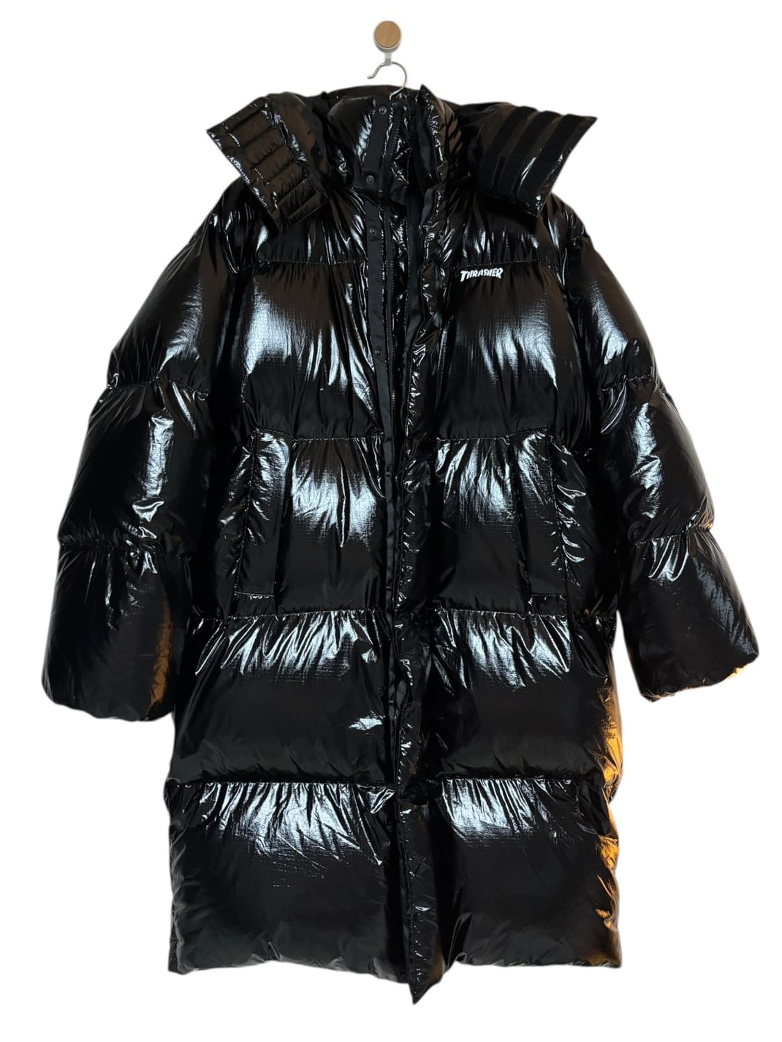 트레셔 매거진 로고 글로시 오버핏 롱 푸퍼 (남녀공용) 롱패딩 상품이미지6