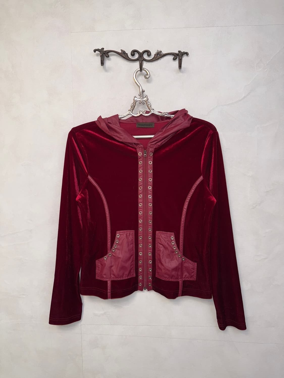Red velvet button detail hood zipup 상품이미지4
