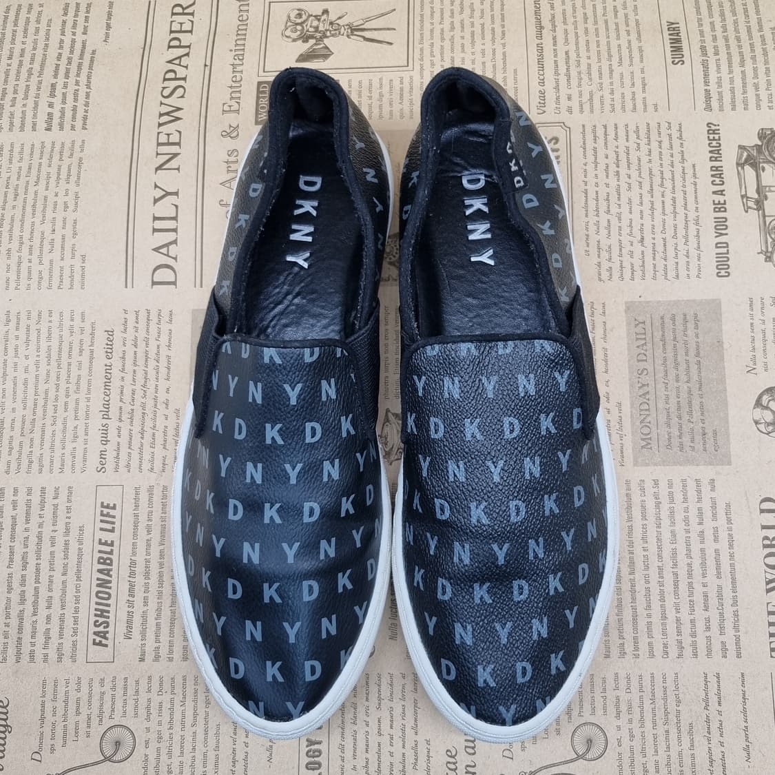 DKNY 여성스니커즈235 상품이미지2