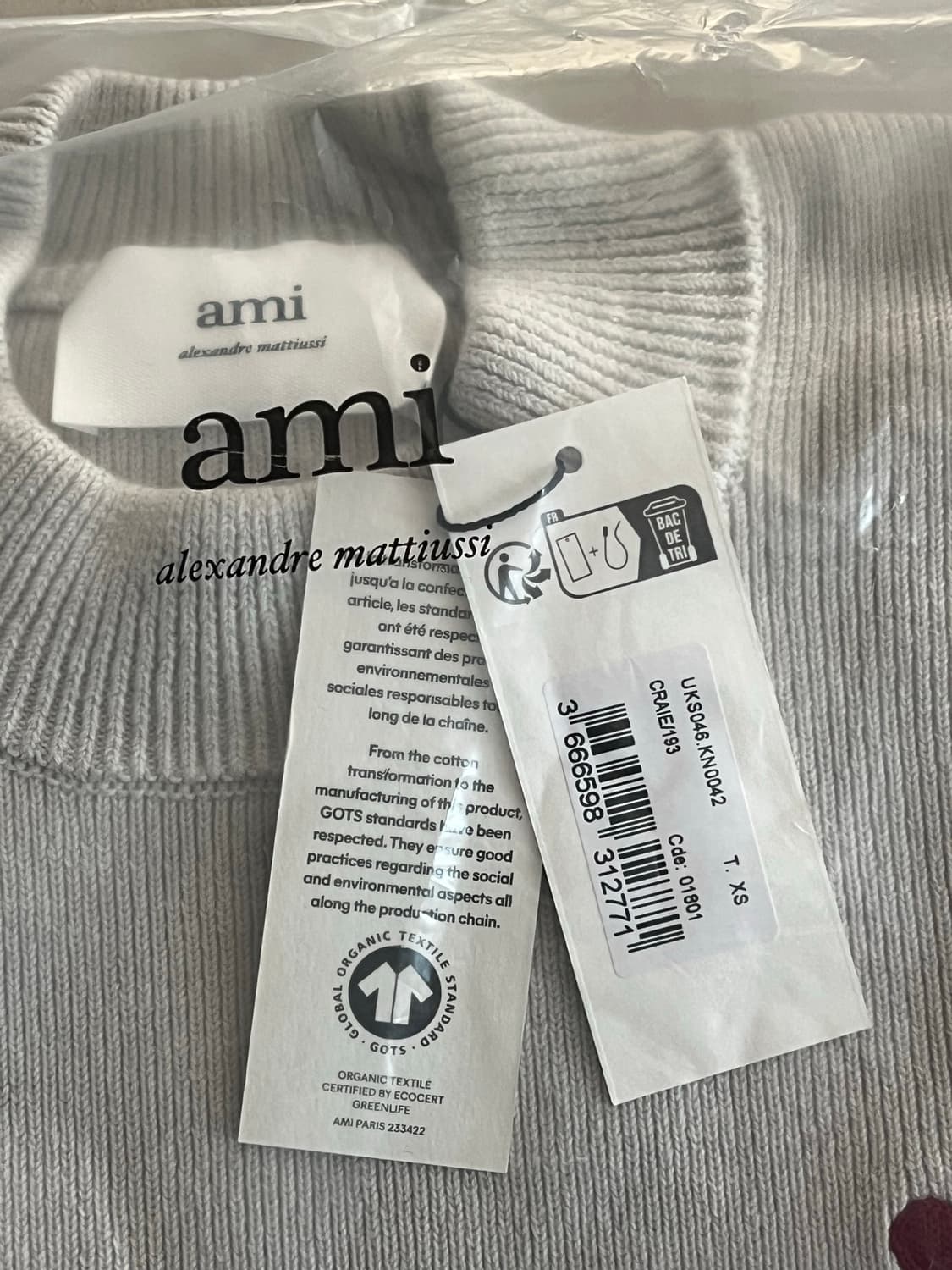 새상품(XS)아미 AMI 자수로고 니트 스웨터 상품이미지3